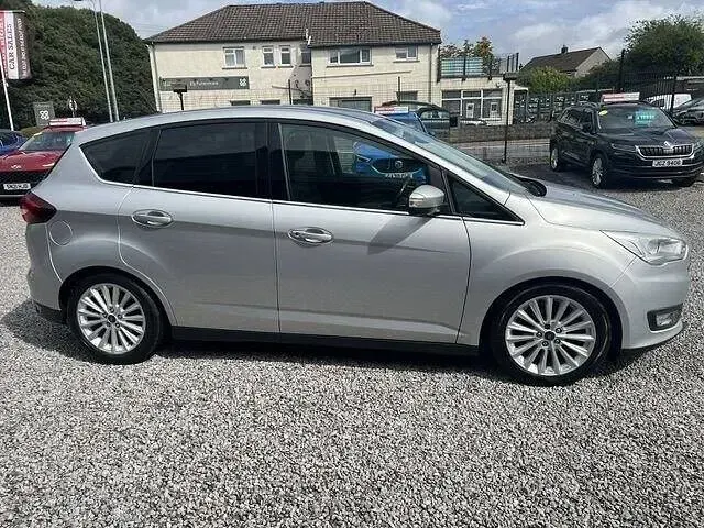 Used Ford C-MAX Titanium 100 HP (73 kW) 2017 Silver MPV