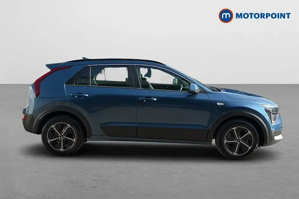 Used Kia Niro 2024 Blue SUV