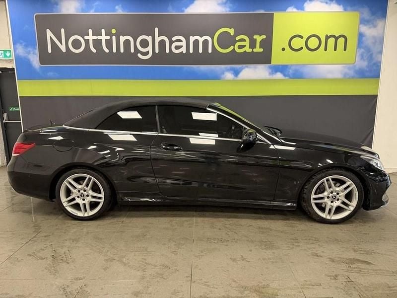 Usado Mercedes E220 AMG 2014 Preto Cabrios
