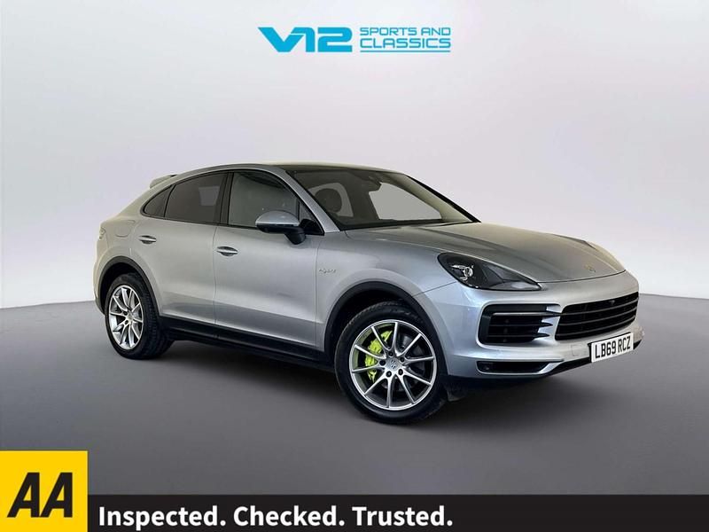Usado Porsche Cayenne 462 HP (339 kW) 2019 Prateado SUV
