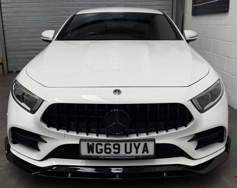 Used Mercedes CLS350 AMG line 2019 White Coupe