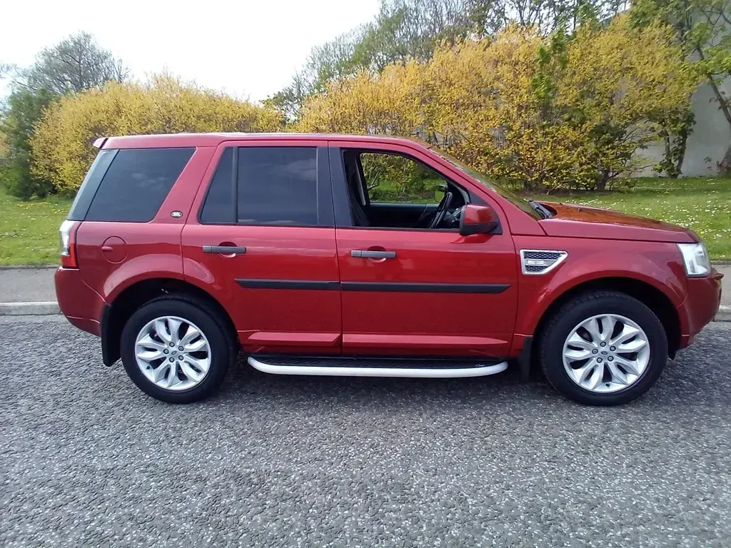Używany Land Rover Freelander 2 HSE 2012 Czerwony SUV