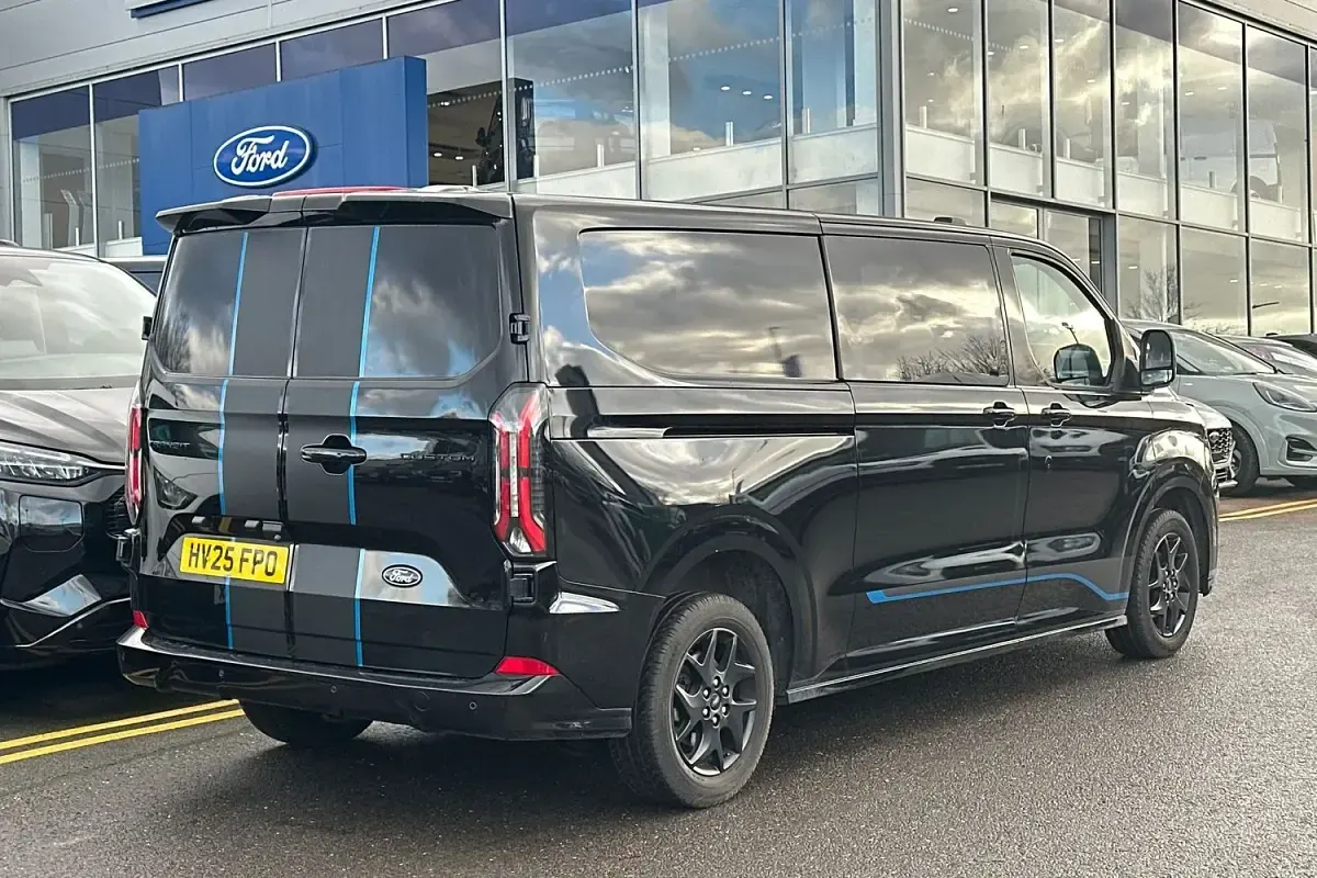 Used Ford Transit Custom Sport 170 HP (125 kW) 2025 Black Van