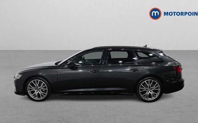 Begagnad Audi A6 Black Edition 265 HK (194 kW) 2021 Grå Kombi