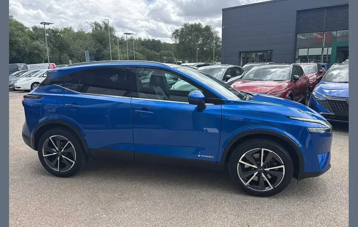 Used Nissan Qashqai Tekna 190 HP (139 kW) 2023 Blue SUV