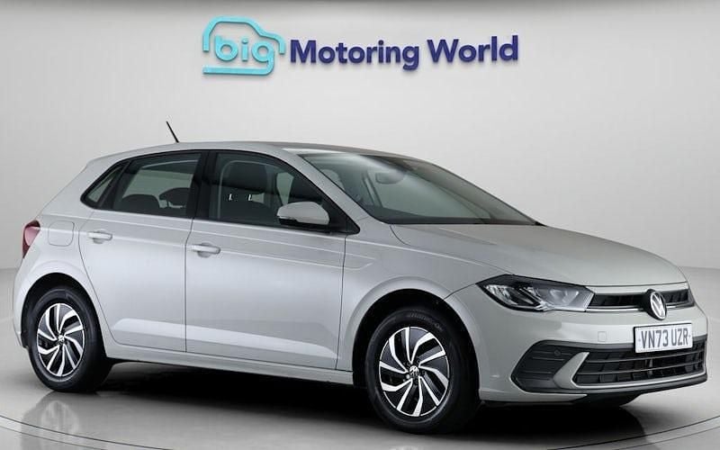 Used 2025 VW Polo Life Hatchback | £16,300 (Good price) - Image 1/4
