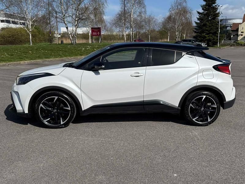 Used Toyota C-HR Sport 2022 White SUV