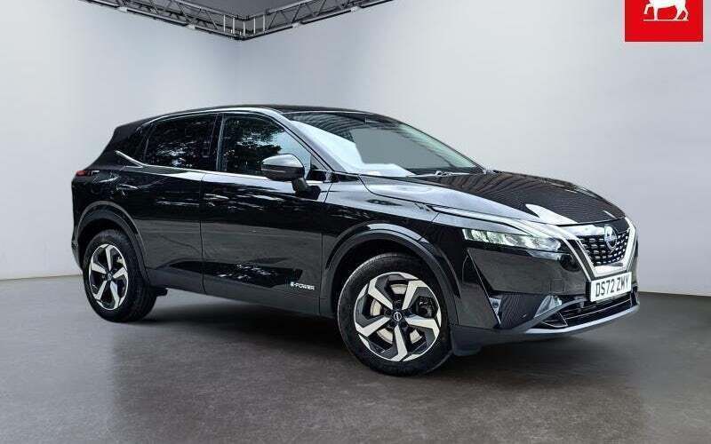 Black Used 2022 Nissan Qashqai N-Connecta SUV | £21,190 (Super price) - Image 1/4