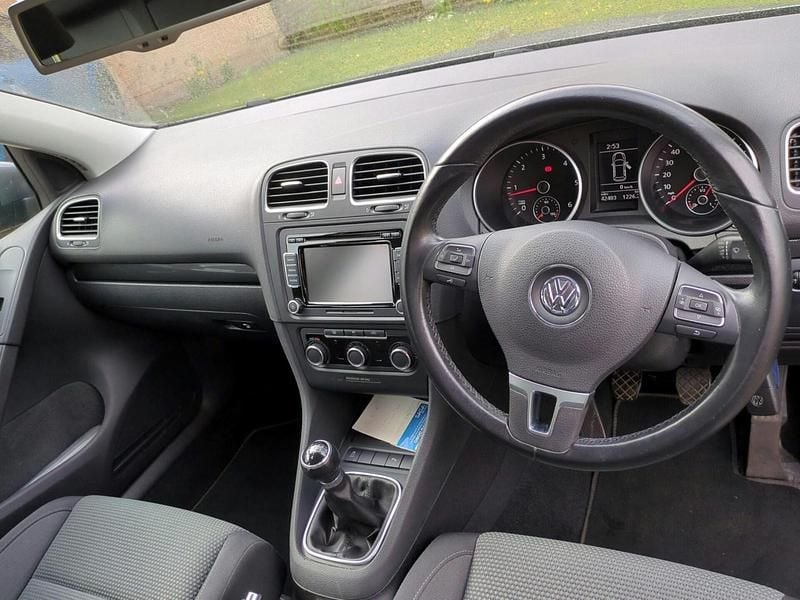 Used VW Golf VII Match 105 HP (77 kW) 2012 Grey Hatchback