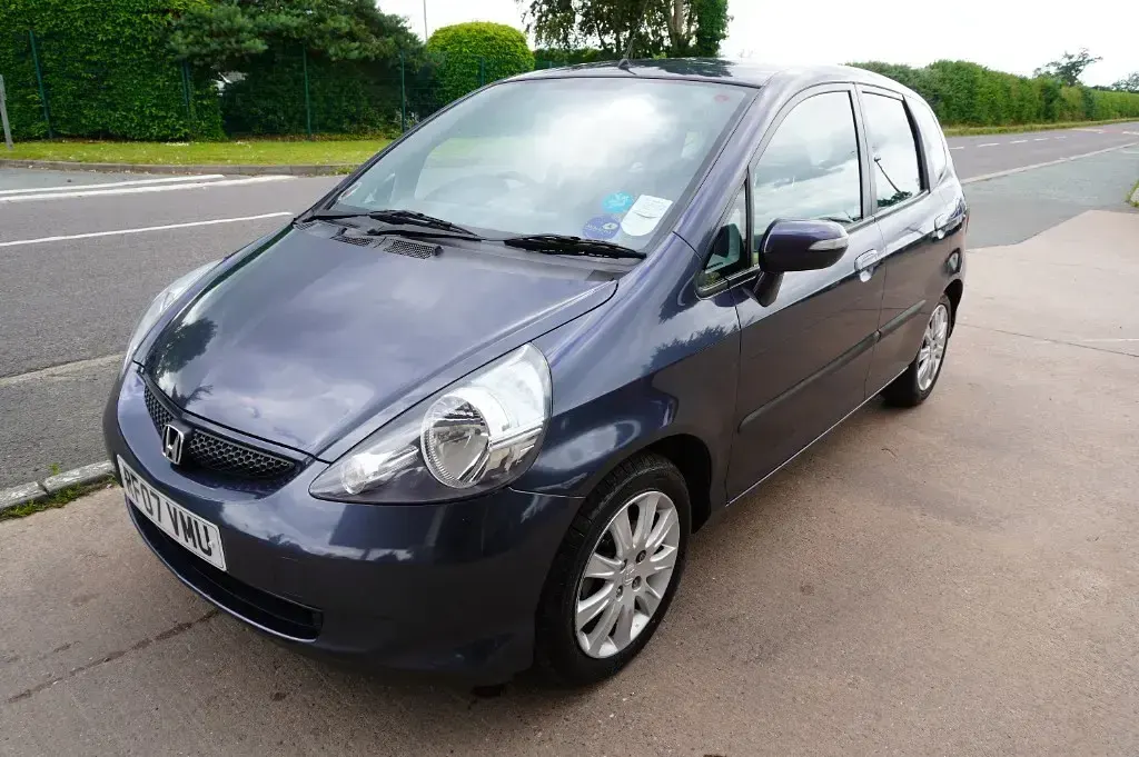 Used Honda Jazz SE 82 HP (60 kW) 2007 Grey Hatchback