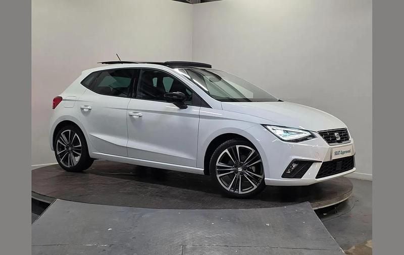 Used Seat Ibiza 113 HP (83 kW) 2024 White Hatchback