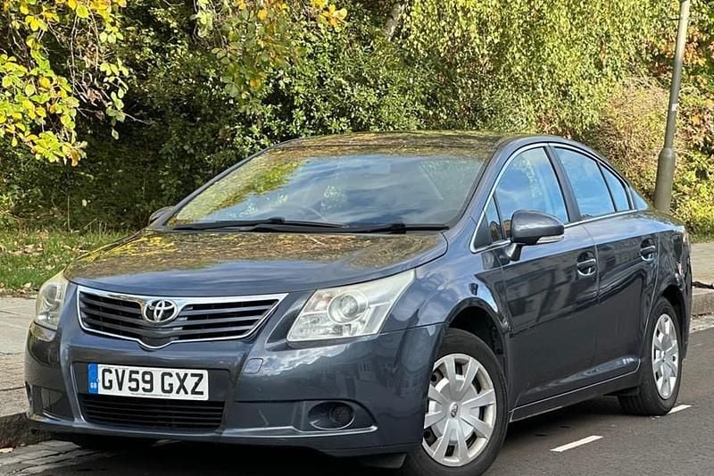 Blue Used 2009 Toyota Avensis T2 Sedan | £2,795 (Good price) - Image 1/1
