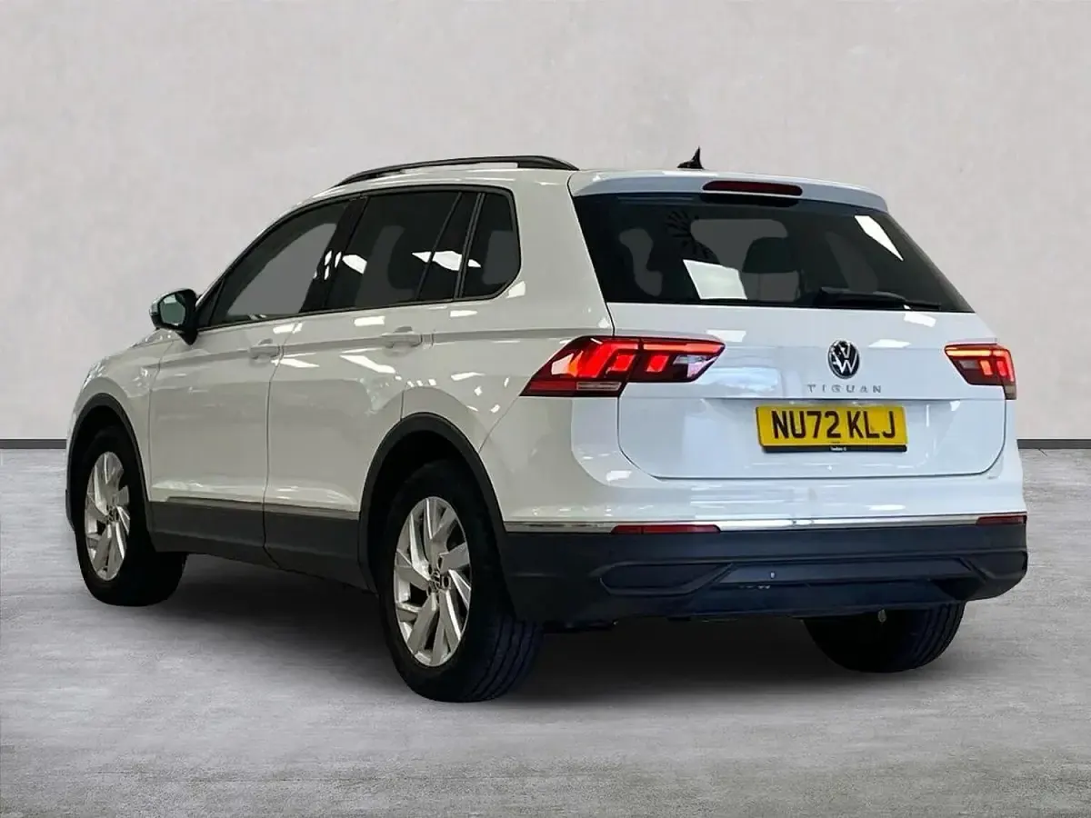 Used VW Tiguan S 150 HP (110 kW) 2022 White SUV