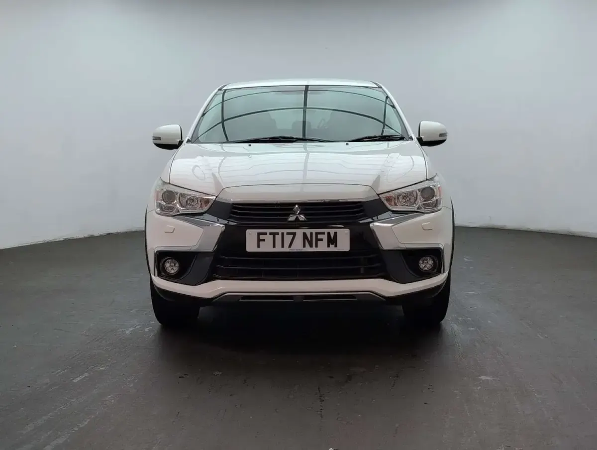 Used Mitsubishi ASX 117 HP (86 kW) 2017 White SUV