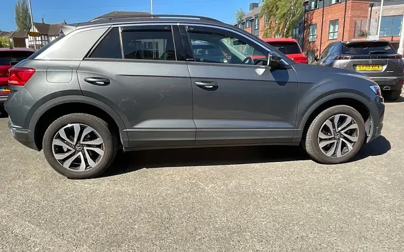 Begagnad VW T-Roc Active 110 HK (80 kW) 2021 SUV