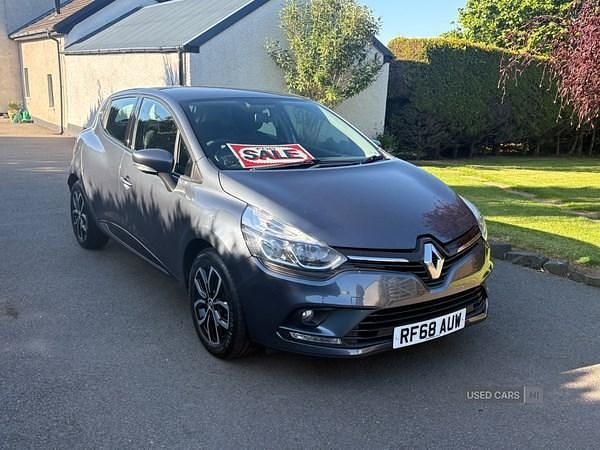 Grey Used 2025 Renault Clio V Play | £8,250 - Image 1/4