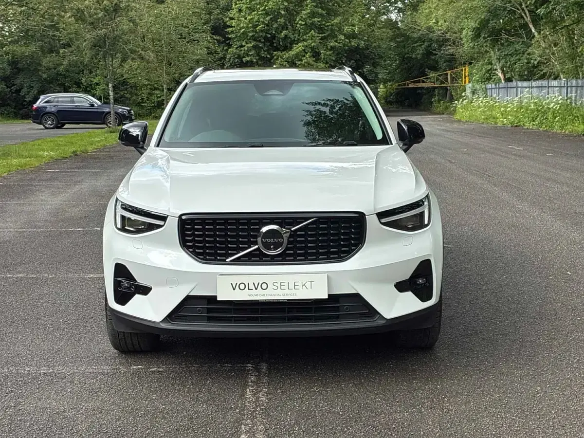 Used Volvo XC40 Ultra 2025 White SUV