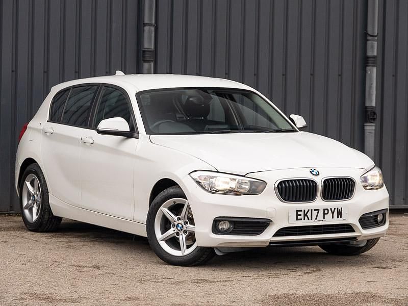 Used BMW 116 Performance 116 HP (85 kW) 2017 White Hatchback