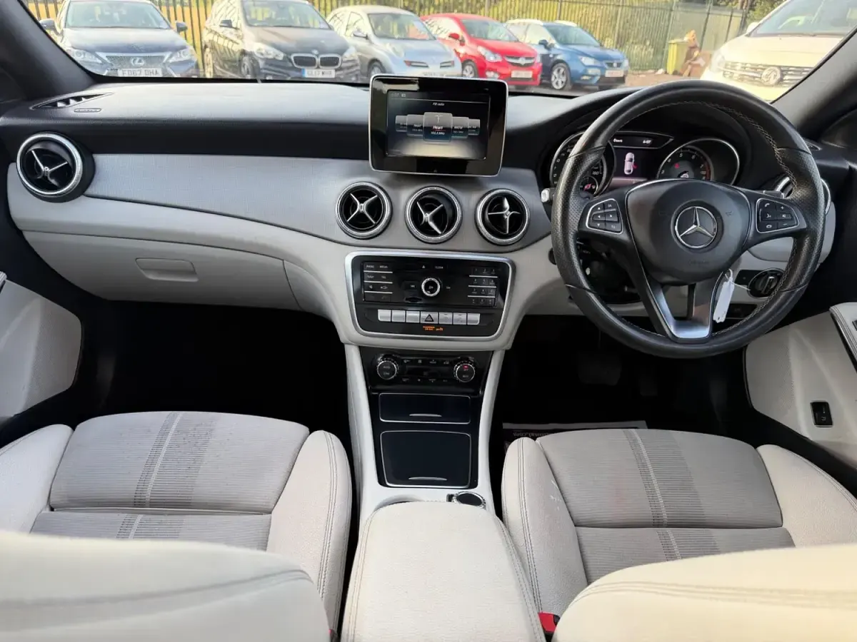 Used Mercedes CLA180 2018 Red Coupe