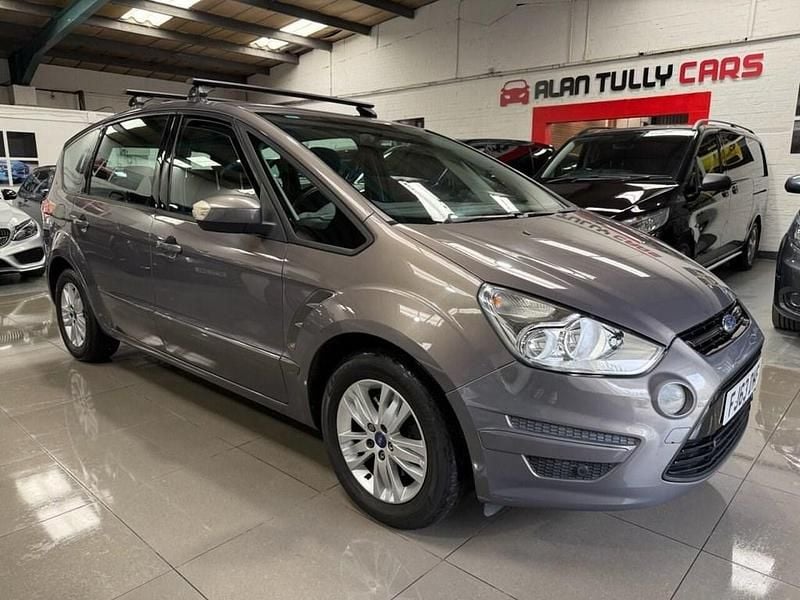 Brown Used 2013 Ford S-MAX Zetec MPV | £4,995 (Fair price) - Image 1/4