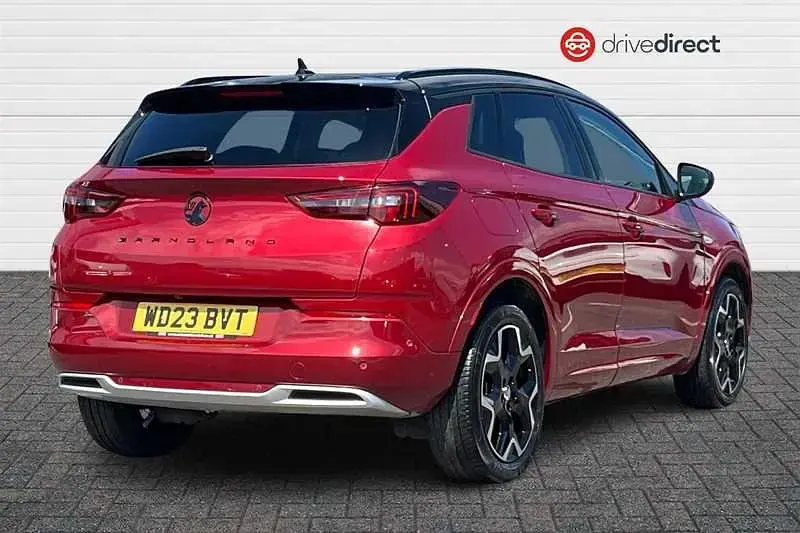 Used Vauxhall Grandland X Ultimate 130 HP (95 kW) 2023 Red SUV