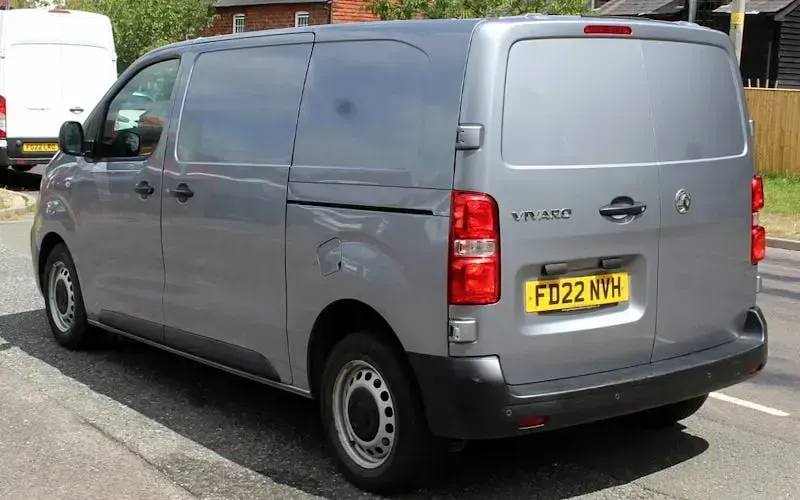 Used Vauxhall Vivaro S 101 HP (74 kW) 2022 Grey MPV