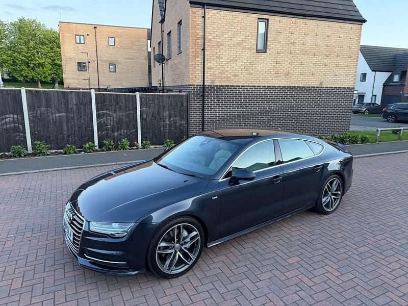 Used Audi A7 S-Line 2017 Blue Hatchback