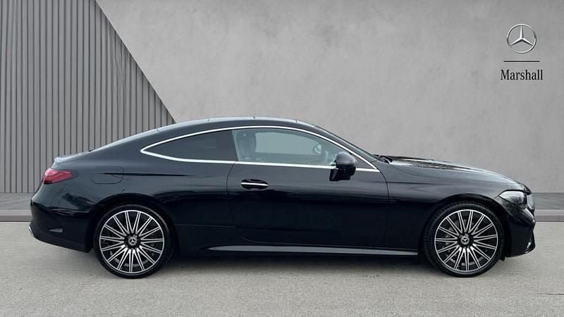 Used Mercedes CLE300 AMG Line Premium Plus 258 HP (189 kW) 2025 Obsidian black metallic