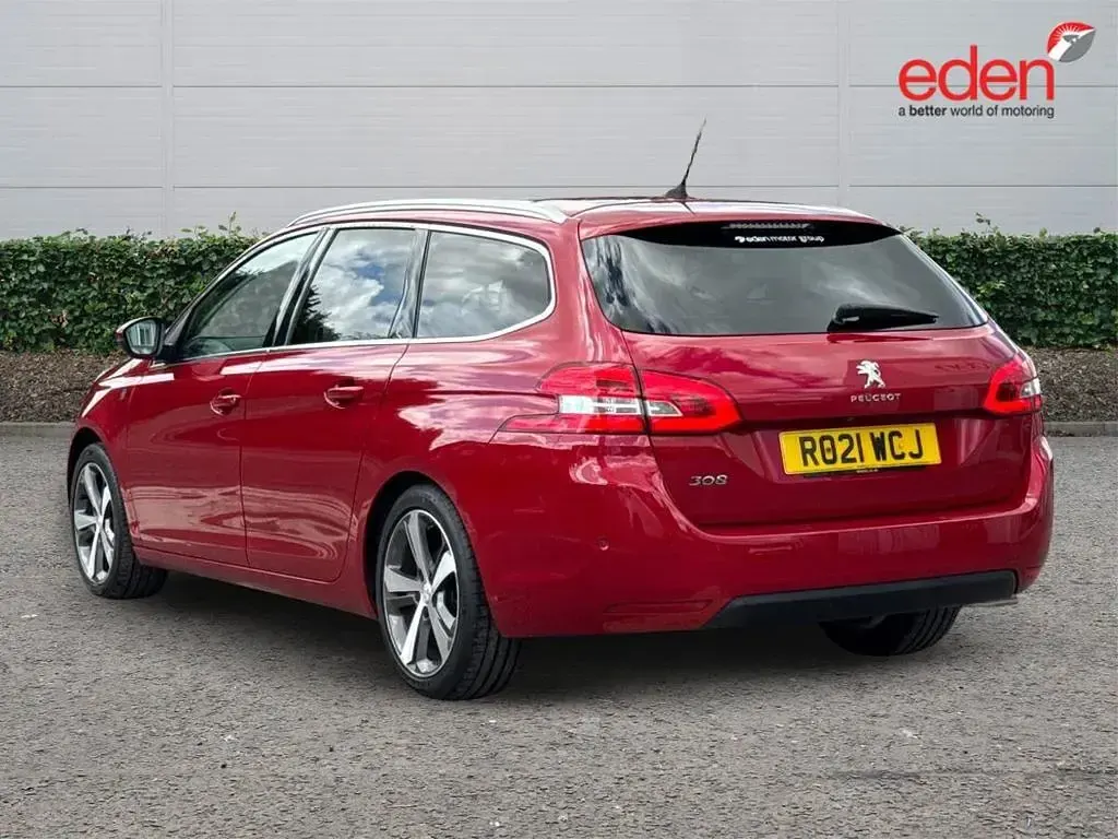 Used Peugeot 308 2021 Red Estate