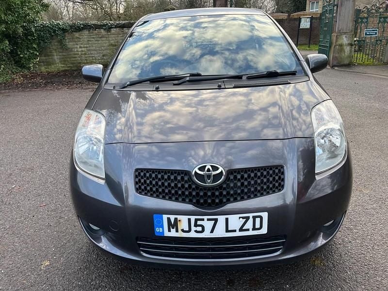 Used Toyota Yaris 2007 Grey Hatchback