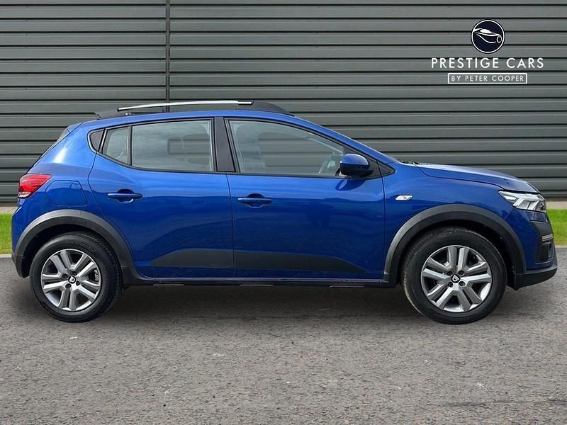Used Dacia Sandero Comfort 90 HP (66 kW) 2021 Blue SUV