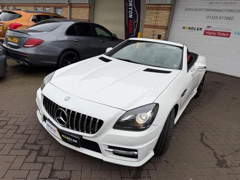 Used Mercedes SLK250 AMG 2014 White Cabriolet