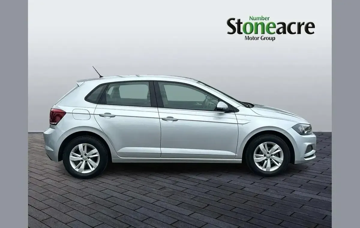 Used VW Polo SE 79 HP (58 kW) 2019 Silver Hatchback