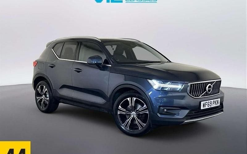 Usado Volvo XC40 Inscription 190 HP (139 kW) 2019 SUV