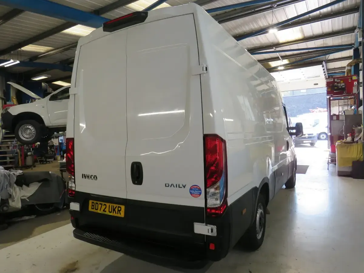 Used Iveco Daily 134 HP (98 kW) 2023 White Van