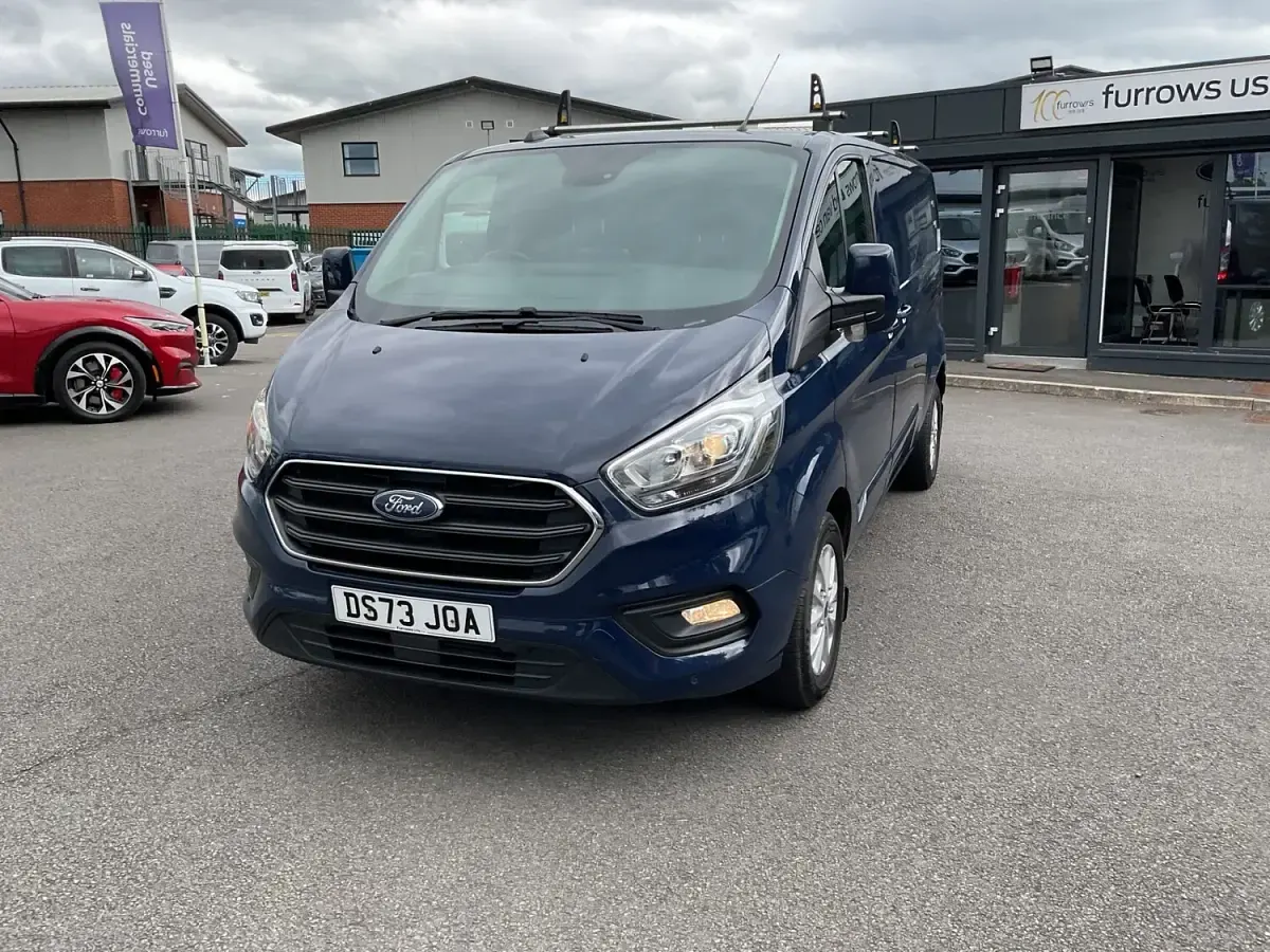 Used Ford Transit Custom Limited 130 HP (95 kW) 2023 Blue Van
