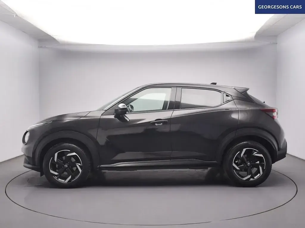 Used Nissan Juke N-Connecta 114 HP (83 kW) 2023 Black SUV