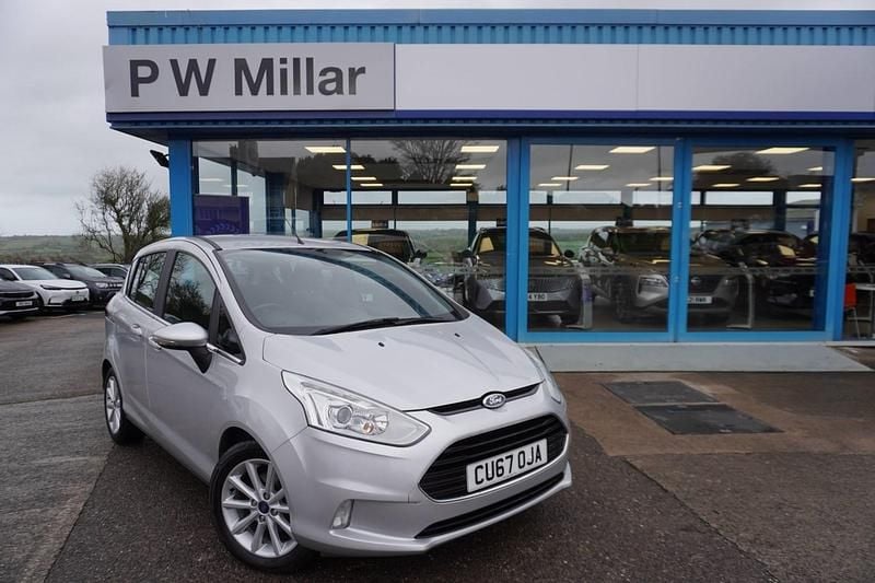 Moondust silver Used 2017 Ford B-MAX Titanium MPV | £7,490 (Fair price) - Image 1/4
