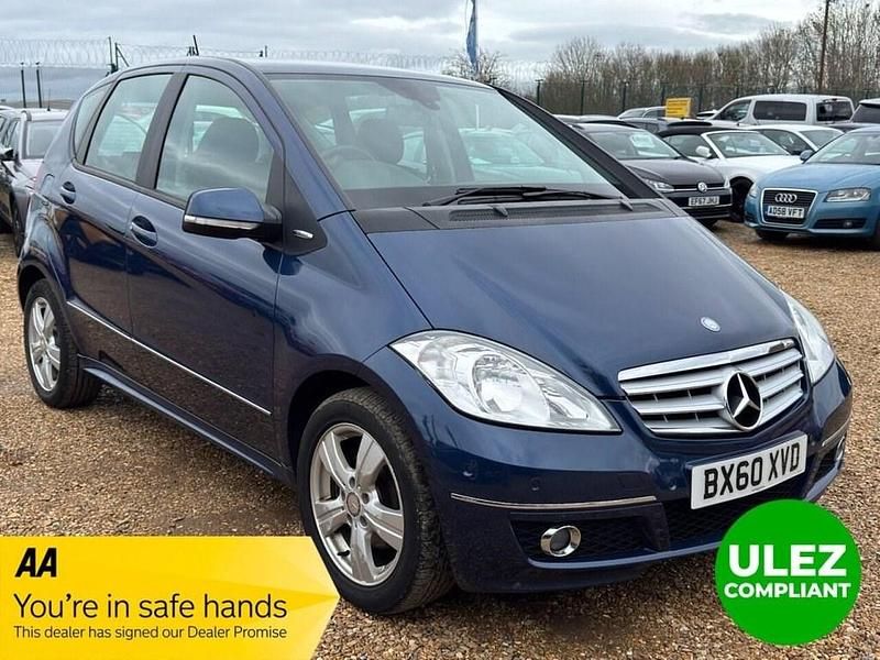 Used Mercedes A180 Avantgarde 116 HP (85 kW) 2010 Blue Hatchback