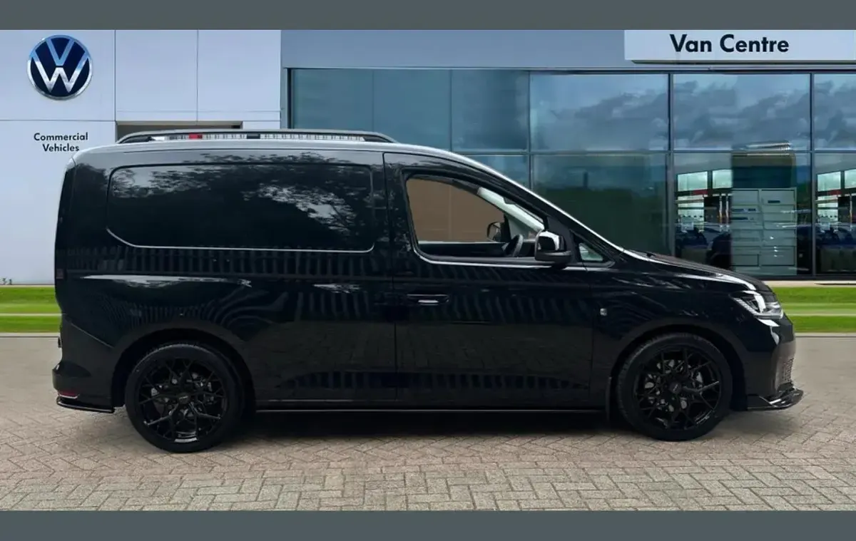 Used VW Caddy Pro 120 HP (88 kW) 2026 Black MPV