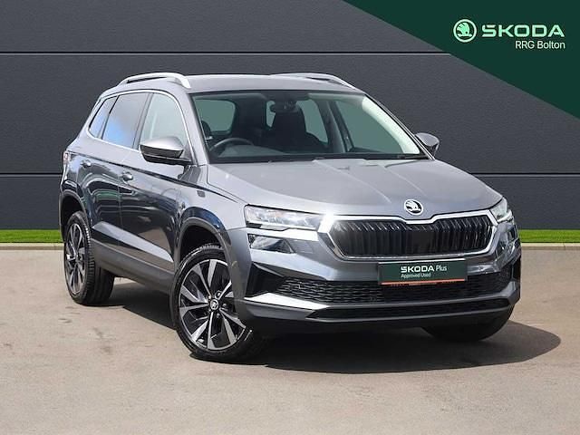 Graphite grey metallic Used 2022 Skoda Karoq SE L SUV | £18,495 (Fair price) - Image 1/4
