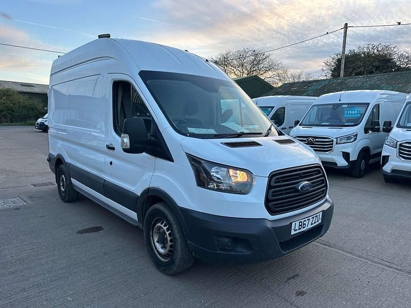 Begagnad Ford Transit 130 HK (95 kW) 2018 Vit Van