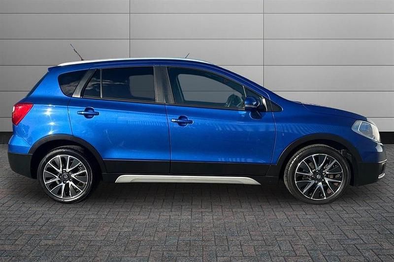 Used Suzuki SX4 SZ-T 120 HP (88 kW) 2015 Boost blue Hatchback