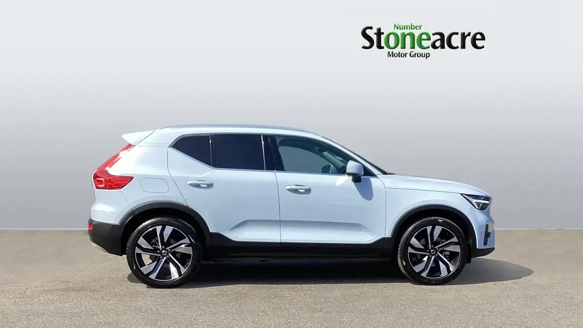 Used Volvo XC40 Ultra 2025 Blue SUV