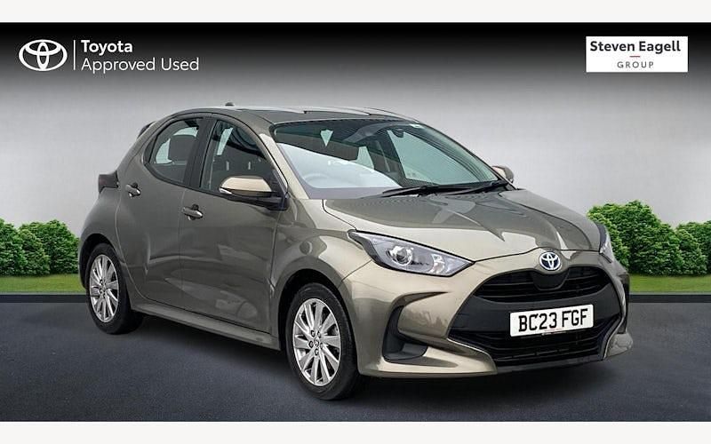 Used 2026 Toyota Yaris Hybrid Hatchback | £17,419 (Super price) - Image 1/3
