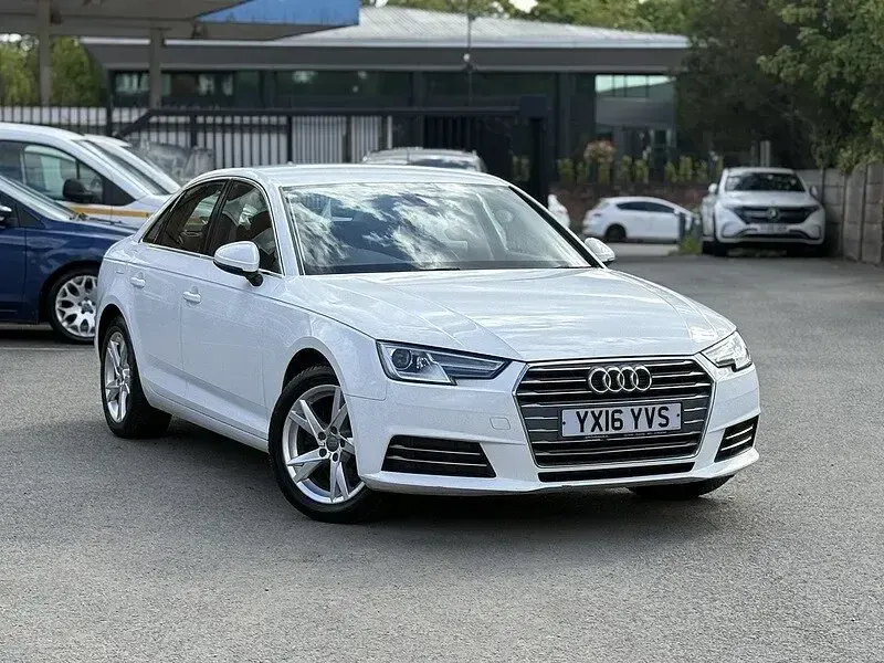 Used Audi A4 Sport 150 HP (110 kW) 2016 White Sedan