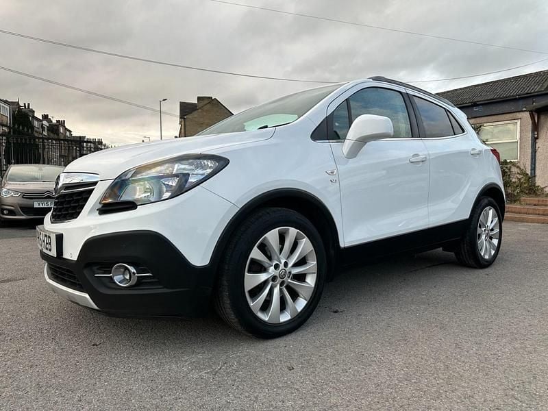 Used Vauxhall Mokka 130 HP (95 kW) 2015 White SUV