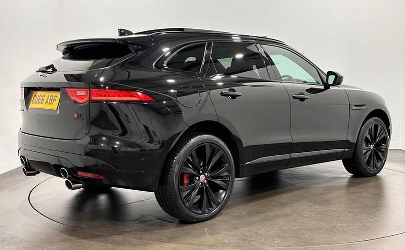 Used Jaguar F-Pace S 380 HP (279 kW) 2016 Black SUV