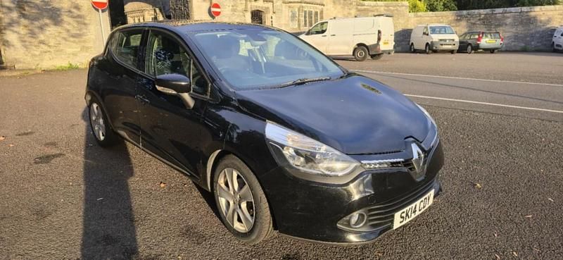 Used Renault Clio IV Dynamique 75 HP (55 kW) 2014 Black Hatchback