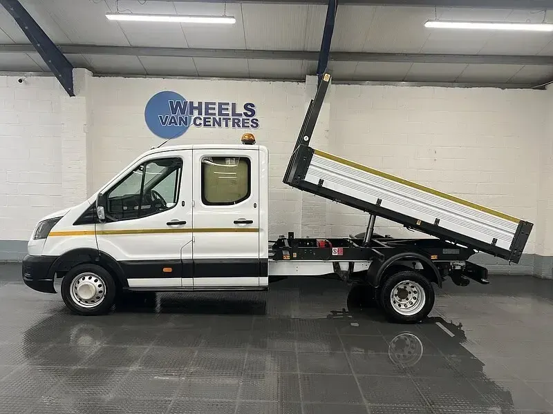 Used Ford Transit 130 HP (95 kW) 2020 White Cabriolet